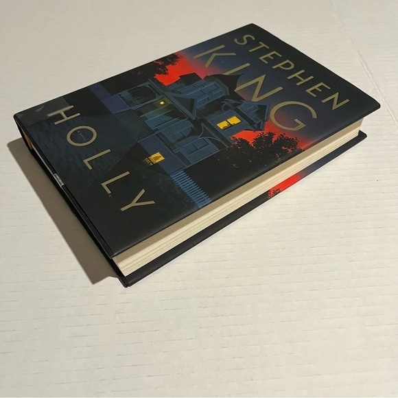 Holly by Stephen King (2023, Hardcover) NEW - Picture 3 of 4